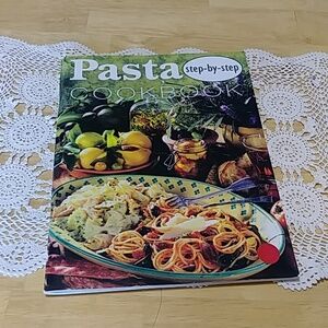 Step-by-Step Pasta Cookbook, Easy Meal Recipes